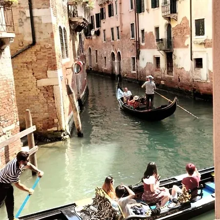 Nel Centro Di Apartment