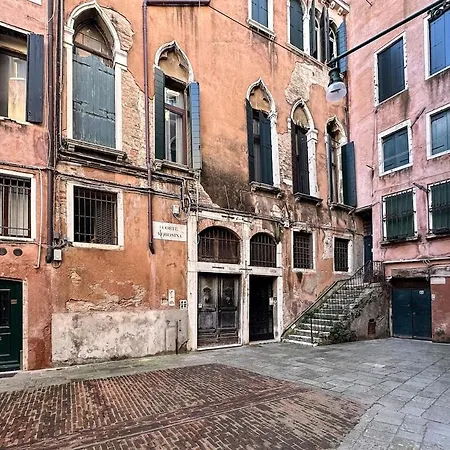 Nel Centro Di