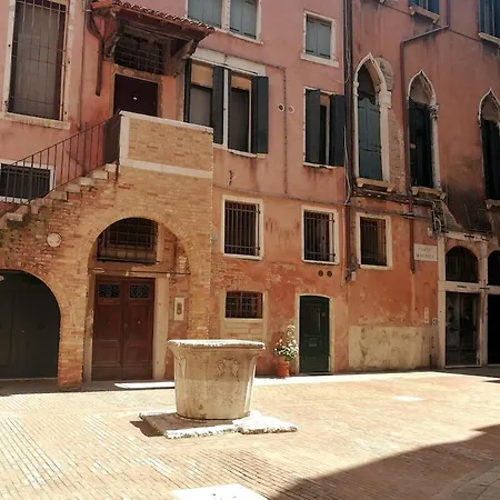 Nel Centro Di Apartment